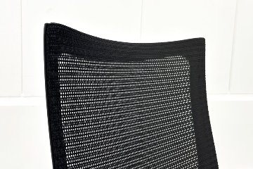 【ポリッシュ脚ピカピカ磨き有！】Baron Chair バロンチェア オカムラ 中古 固定肘 中古オフィス家具 ハイバックメッシュ ブラックの画像