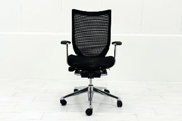 【ポリッシュ脚ピカピカ磨き有！】Baron Chair バロンチェア オカムラ 中古 固定肘 中古オフィス家具 ハイバックメッシュ ブラックの画像