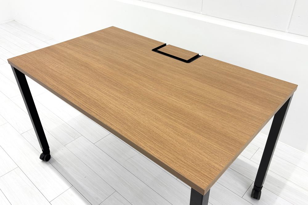 オカムラ アプションフリー Aption Free フレキシブルテーブル 中古 中古オフィス家具 1200/700/720の画像