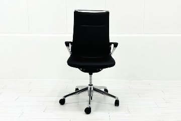 【6脚セット】 オカムラ モードチェア 中古 2017年製 ハイバック デザインアーム 中古オフィス家具 ブラック レザーの画像