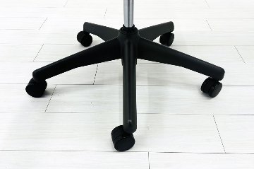 ハーマンミラー アーロンチェア Bサイズ フル装備 中古 2016年製 ポスチャーフィット Herman Miller Aeron Chair 中古オフィス家具 肘レバーの画像