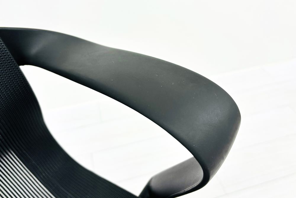 ハーマンミラー セトゥーチェア 中古 Herman Miller Setu Chair マルチパーパスチェア ５本脚タイプ リボンアーム グレーの画像