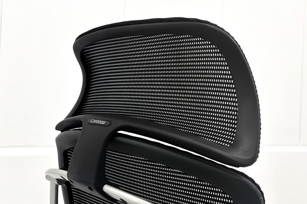 オカムラ コンテッサチェア 中古 エクストラハイバック 大型ヘッドレスト Contessa 中古オフィス家具 ブラックの画像