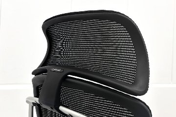 オカムラ コンテッサチェア 中古 エクストラハイバック 大型ヘッドレスト Contessa 中古オフィス家具 ブラックの画像