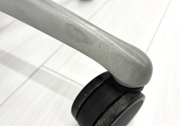 オカムラ コンテッサチェア 中古 エクストラハイバック 大型ヘッドレスト Contessa 中古オフィス家具 ブラックの画像