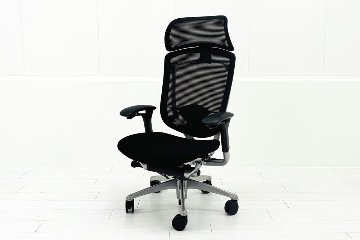 オカムラ コンテッサチェア 中古 エクストラハイバック 大型ヘッドレスト Contessa 中古オフィス家具 ブラックの画像
