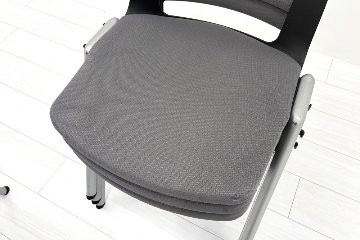 ミーティングチェア コクヨ フリップシリーズ 【4脚セット】 中古 スタッキングチェア 会議椅子 中古オフィス家具 多目的チェアの画像