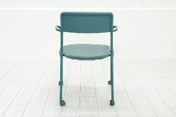 ミーティングチェア コクヨ エニーシリーズ 中古 ネスティングチェア 会議椅子 中古オフィス家具 多目的チェア ブルーの画像
