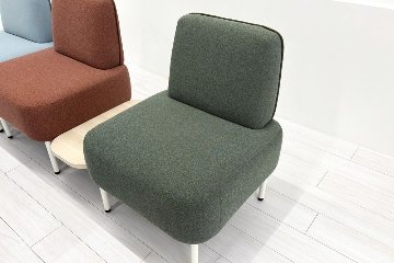 オカムラ ライブス コラボレーションソファセット 中古 ロビーソファ ミーティングソファ 応接ソファ 中古オフィス家具の画像