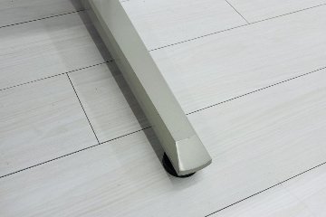 イトーキ 中古 L型デスク L字デスク 角テーブル L型机 L字机 中古オフィス家具 1600/1200/720 左ラウンドの画像