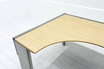 イトーキ 中古 L型デスク L字デスク 角テーブル L型机 L字机 中古オフィス家具 1600/1200/720 左ラウンドの画像