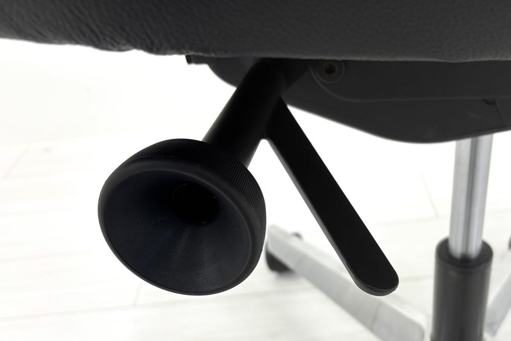 【ポリッシュ脚ピカピカ磨き有！】 ノール Knoll ノル リミックスチェア 中古 2020年製 ハイバック アルミループ肘 アルミミラー脚 ブラック レザーの画像