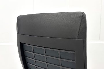 【ポリッシュ脚ピカピカ磨き有！】 ノール Knoll ノル リミックスチェア 中古 2020年製 ハイバック アルミループ肘 アルミミラー脚 ブラック レザーの画像