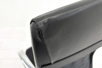 【ポリッシュ脚ピカピカ磨き有！】 ノール Knoll ノル リミックスチェア 中古 2020年製 ハイバック アルミループ肘 アルミミラー脚 ブラック レザーの画像