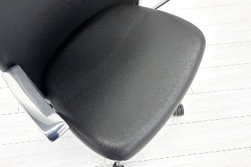 【ポリッシュ脚ピカピカ磨き有！】 ノール Knoll ノル リミックスチェア 中古 2020年製 ハイバック アルミループ肘 アルミミラー脚 ブラック レザーの画像