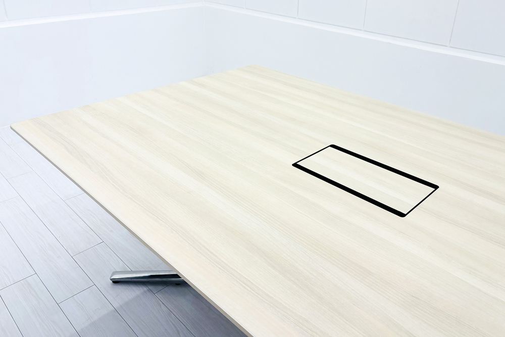 オカムラ ラティオ3 中古 RATIO ミーティングテーブル ワークテーブル 中古オフィス家具 2100/1200/720の画像