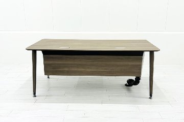 オカムラ プリシード マネージメントデスク エグゼクティブデスク 中古 中古オフィス家具 木目天板 1800/900/720の画像