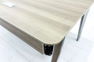 オカムラ プリシード マネージメントデスク エグゼクティブデスク 中古 中古オフィス家具 木目天板 1800/900/720の画像