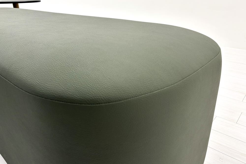 Viccarbe COMMON ヴィッカルベ ベンチテーブル 中古 応接ソファー ロビーソファー 深澤直人 中古オフィス家具の画像