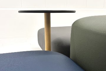 Viccarbe COMMON ヴィッカルベ ベンチテーブル | 中古オフィス家具専門