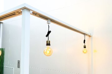 DAYS OFFICE コクヨ デイズオフィス ビッグカウンター L型 中古 ローカウンター チェア やぐら 照明付 中古オフィス家具 3160/2260の画像