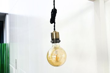 DAYS OFFICE コクヨ デイズオフィス ビッグカウンター L型 中古 ローカウンター チェア やぐら 照明付 中古オフィス家具 3160/2260の画像
