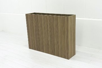 イトーキ プラントボックス ハイタイプ 造花付き 中古 フェイクグリーン 間地切り 中古オフィス家具 フラワースタンド 1200/300/900の画像