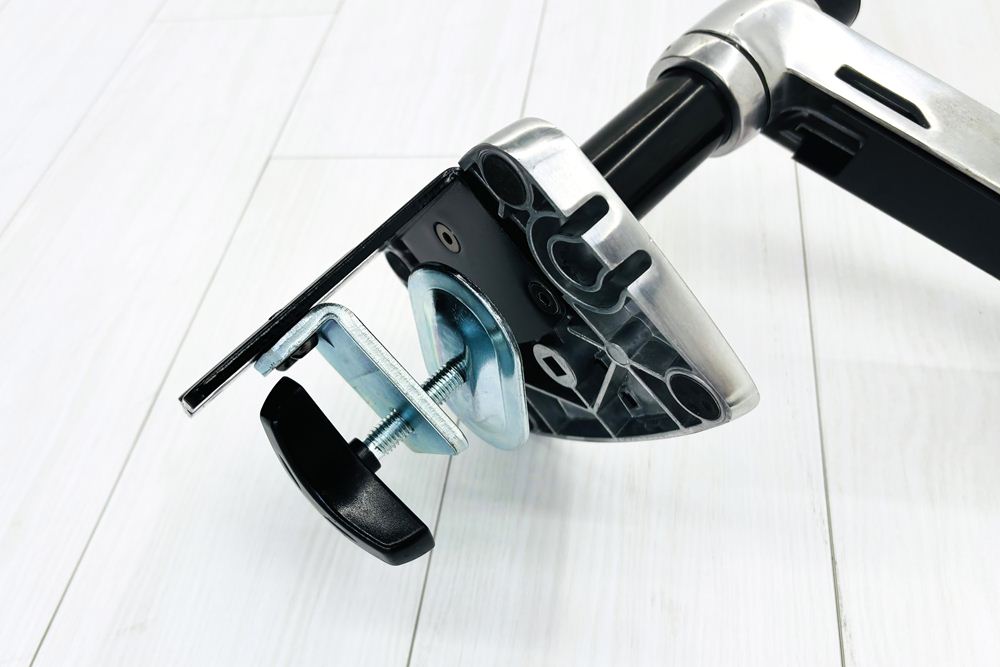 ERGOTRON エルゴトロン デスクマウントアーム | 中古オフィス家具専門