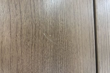 【車上渡し 法人様限定商品】 オカムラ レクトライン 両開き書庫 中古 キャビネット スチール書庫 中古オフィス家具 ネオウッドダーク シリンダー錠 900/450/2150の画像