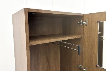 DX-4Nシリーズ オカムラ 役員家具 【3点セット】 中古 ガラス書庫 ワードローブ 両開き書庫 中古オフィス家具 の画像