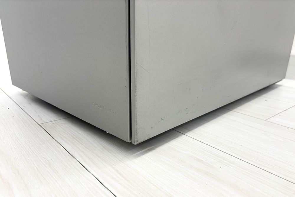 【3段ワゴンセット】 オカムラ 中古 平机 プロステージクレスト 中古デスク 中古机 中古オフィス家具 1600/700/720の画像