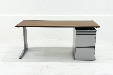 【3段ワゴンセット】 オカムラ 中古 平机 プロステージクレスト 中古デスク 中古机 中古オフィス家具 1600/700/720の画像