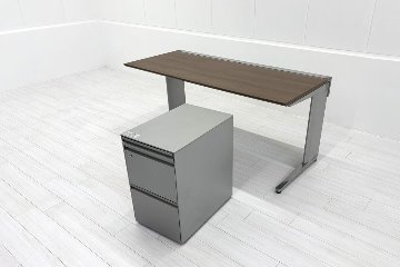 【3段ワゴンセット】 オカムラ 中古 平机 プロステージクレスト 中古デスク 中古机 中古オフィス家具 1600/700/720の画像