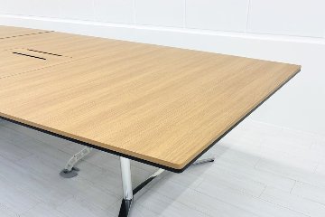 オカムラ ラティオ 中古 大型会議テーブル 幅4800 ミーティングテーブル 会議机 中古オフィス家具 4800/1500/720の画像