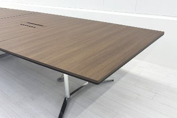 オカムラ ラティオ 中古 大型会議テーブル 幅4800 ミーティングテーブル 会議机 中古オフィス家具 4800/1500/720の画像