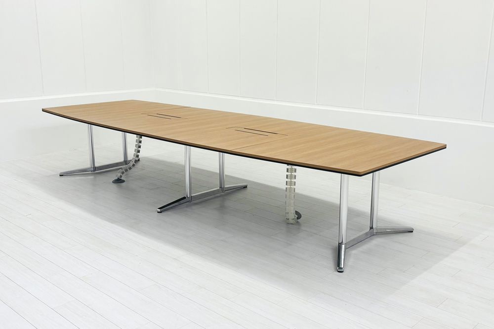 オカムラ ラティオ 中古 大型会議テーブル 幅4000 ミーティングテーブル 会議机 中古オフィス家具 4000/1400/720の画像