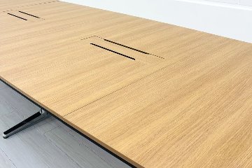 オカムラ ラティオ 中古 大型会議テーブル 幅4000 ミーティングテーブル 会議机 中古オフィス家具 4000/1400/720の画像