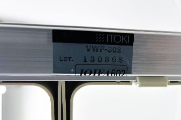 イトーキ 傘立て 中古 かさたて 36人用 アンブレラスタンド 36マス アルミ 傘たて 業務用 中古オフィス家具 VWF-303の画像