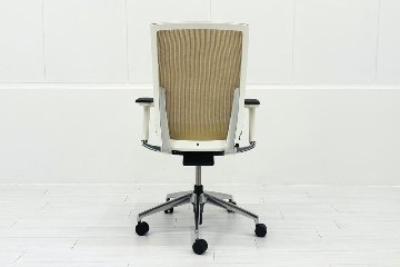 ヴェントチェア (Vento) 中古 イトーキ OAチェア オフィスチェア 中古オフィス家具 KE-867JA-Z9T1T2 ヴェントチェア 中古 イトーキ ベージュ | 中古オフィス家具専門店の