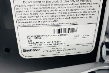 スチールケース シンクチェア 中古 2018年製 Steelcase Think 可動肘 中古オフィス家具 465A300 タンジェリンの画像