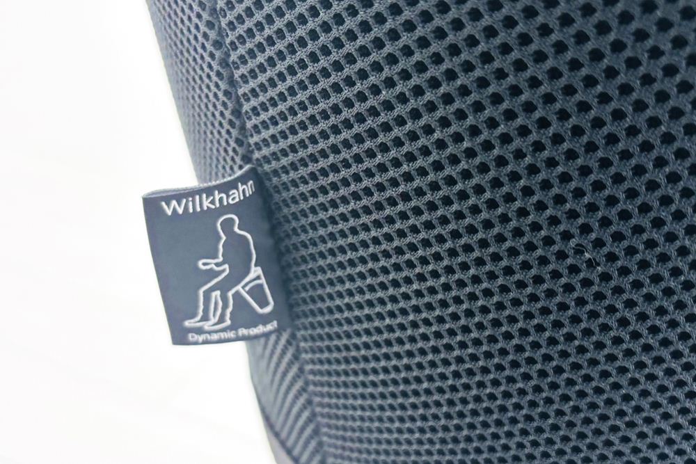 ウィルクハーン スタンドアップ Wilkhahn Stand-up ミーティングチェア 多目的チェア スツール 中古オフィス家具 ブラックの画像