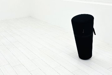ウィルクハーン スタンドアップ Wilkhahn Stand-up ミーティングチェア 多目的チェア スツール 中古オフィス家具 ブラックの画像