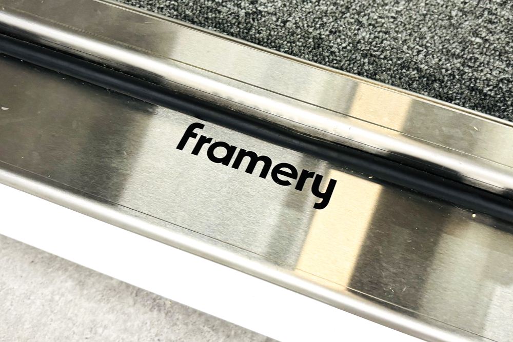 フラメリー 遮音ブース Framery 中古 フルクローズ型ワークブース スチールケース i2i アイ･ツー･アイ 個室防音ブース 中古オフィス家具 2200/1200/2210の画像