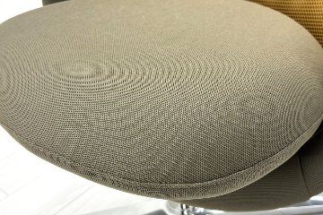 フラメリー 遮音ブース Framery 中古 フルクローズ型ワークブース スチールケース i2i アイ･ツー･アイ 個室防音ブース 中古オフィス家具 2200/1200/2210の画像