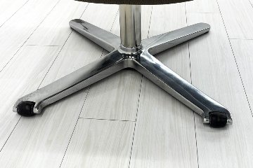 フラメリー 遮音ブース Framery 中古 フルクローズ型ワークブース スチールケース i2i アイ･ツー･アイ 個室防音ブース 中古オフィス家具 2200/1200/2210の画像
