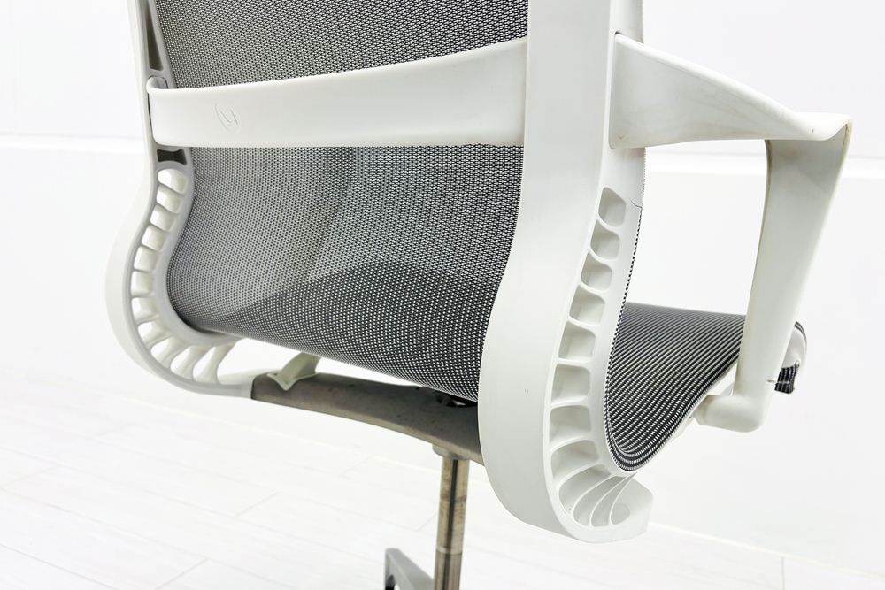 Herman Miller Setu Chair ハーマンミラー セトゥーチェア 中古 マルチパーパスチェア 肘付 ５本脚タイプ リボンアーム グレーの画像