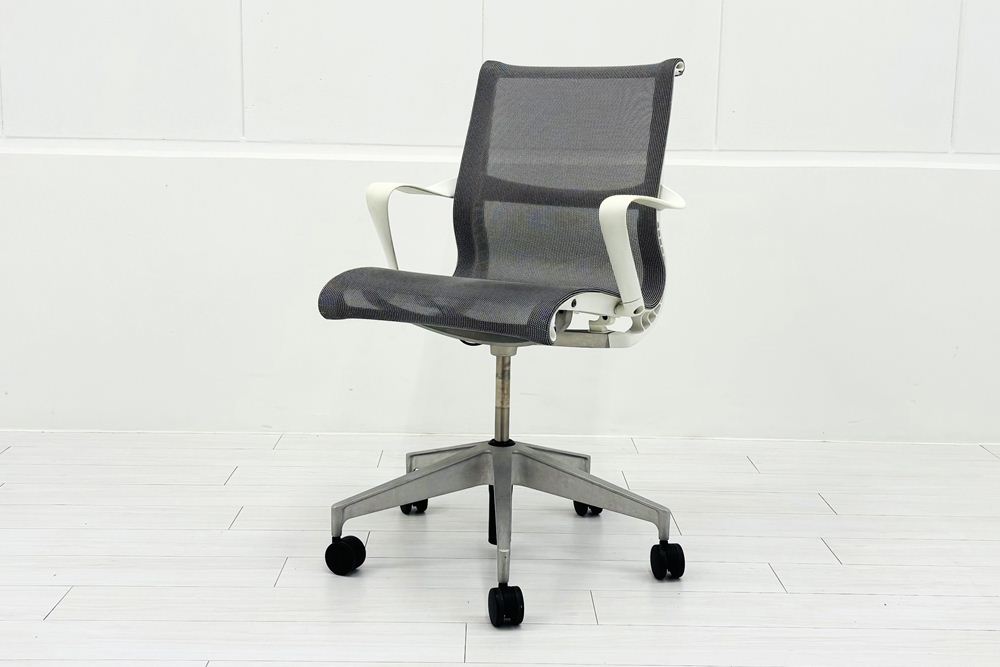 Herman Miller Setu Chair ハーマンミラー セトゥーチェア 中古 マルチパーパスチェア 肘付 ５本脚タイプ リボンアーム グレーの画像