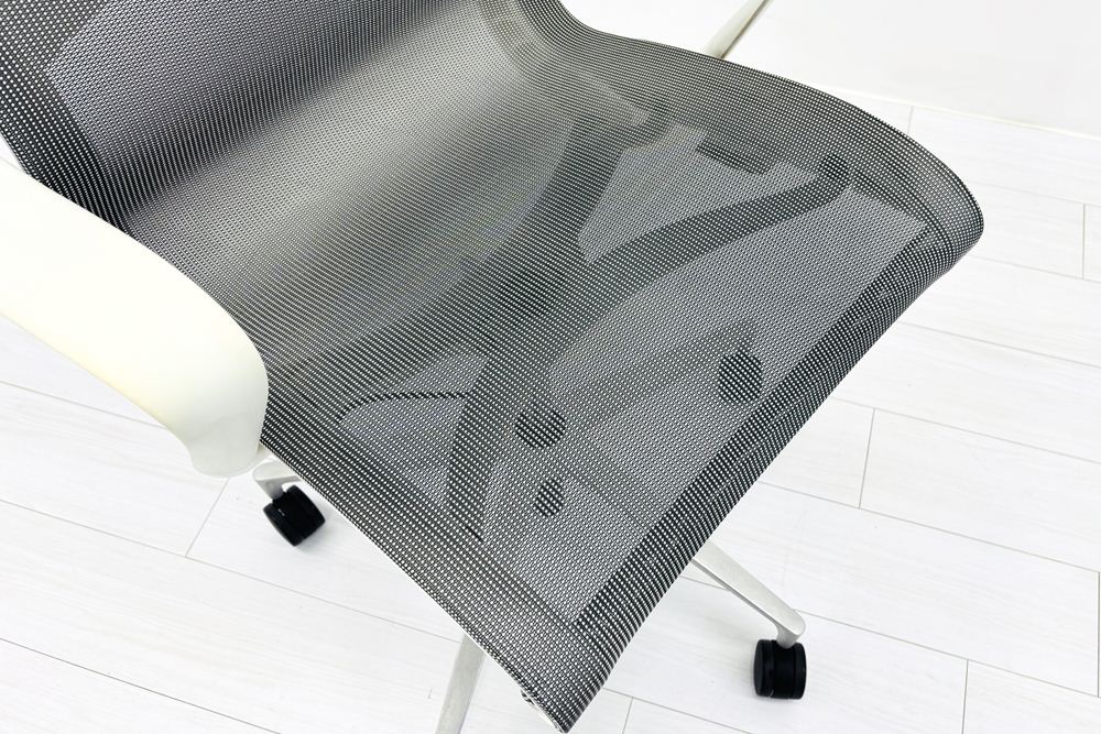 Herman Miller Setu Chair ハーマンミラー セトゥーチェア 中古 マルチパーパスチェア 肘付 ５本脚タイプ リボンアーム グレーの画像