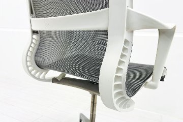 Herman Miller Setu Chair ハーマンミラー セトゥーチェア 中古 マルチパーパスチェア 肘付 ５本脚タイプ リボンアーム グレーの画像