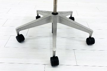 Herman Miller Setu Chair ハーマンミラー セトゥーチェア 中古 マルチパーパスチェア 肘付 ５本脚タイプ リボンアーム グレーの画像